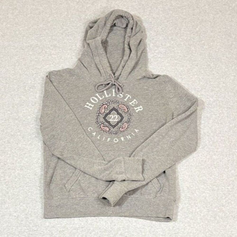 Hollister California Women's M Gray Hoodie Paisley 22 Graphic Pullover